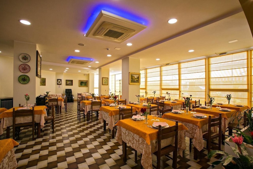 Hotel Antares