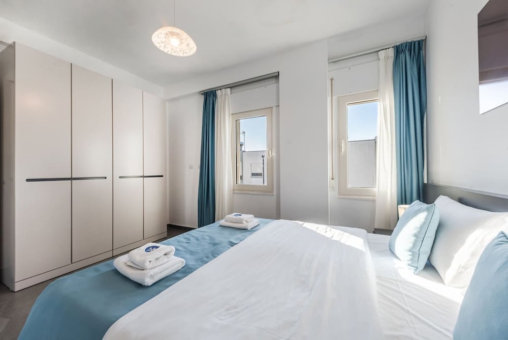 Expansive Apartment With Beach Access - Jasemin