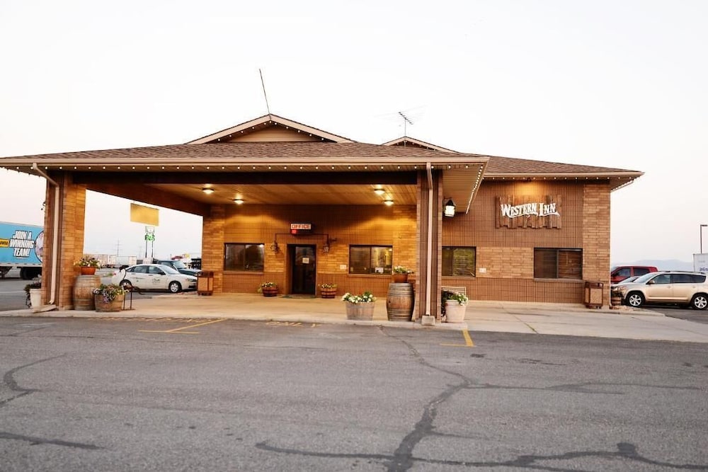 Western Inn