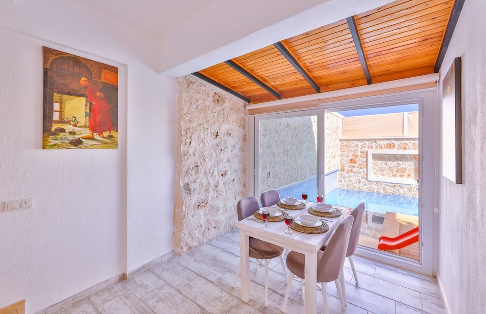 Nergiz Villas