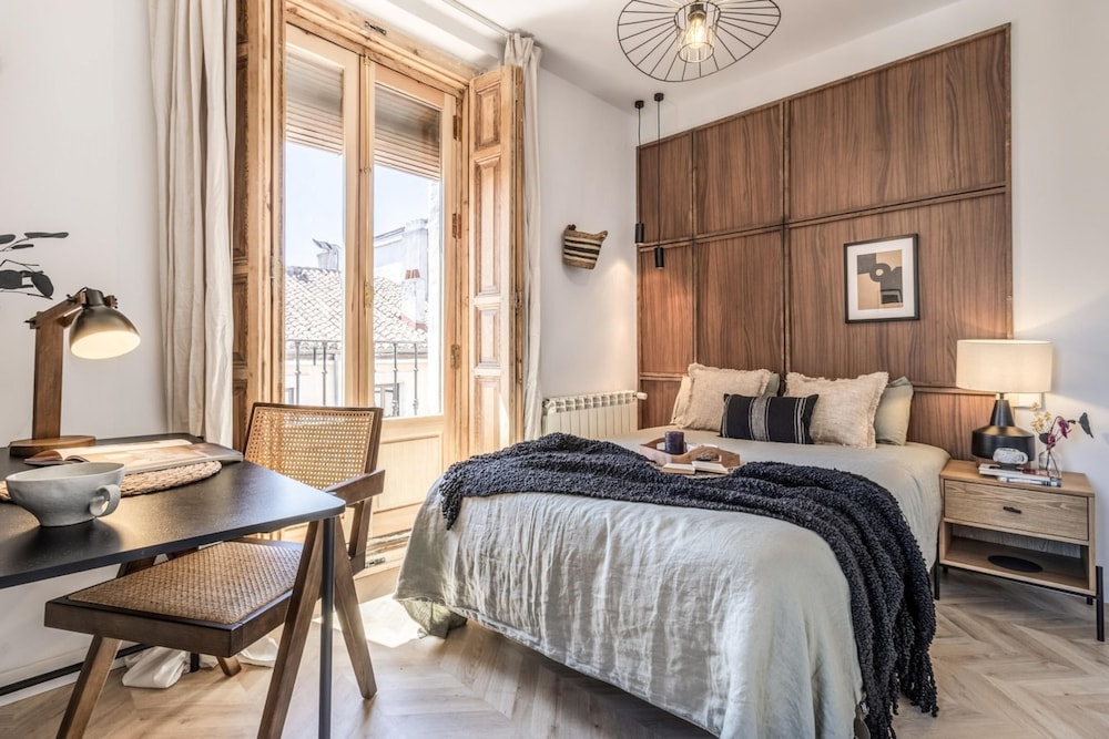 Ainsa - 4 Bedrooms in Malasa a
