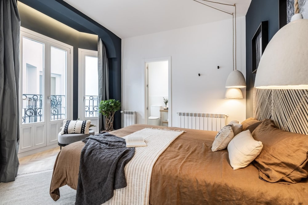 Dilar - 3 Bedrooms and Office in Trafalgar