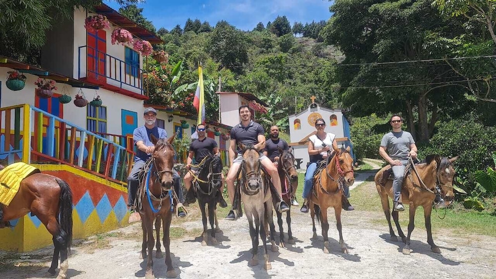 Don leandro Coffee farm Glamping