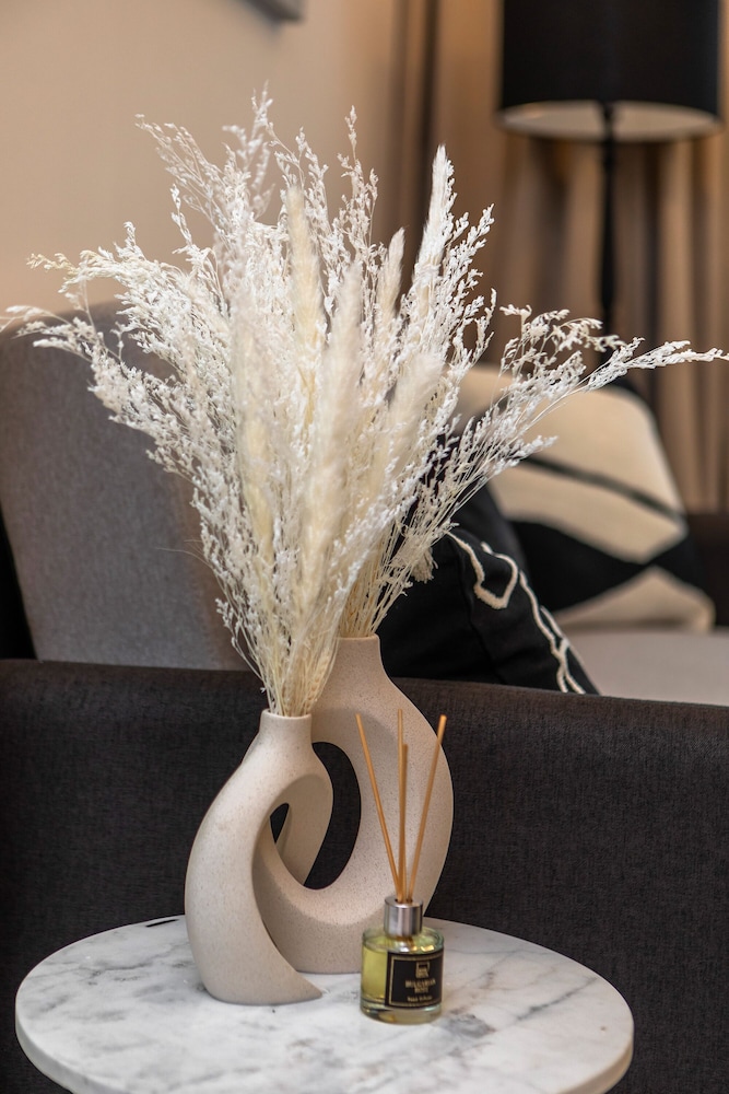 Premium 3BR with Full Burj Khalifa view