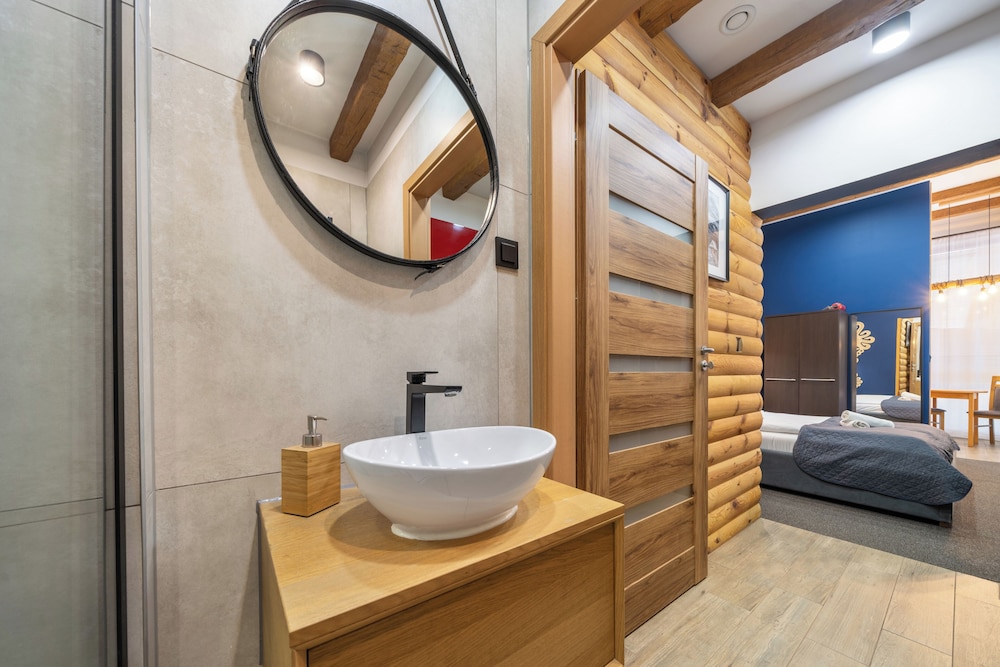 RentPlanet - Apartamenty Brzozowa