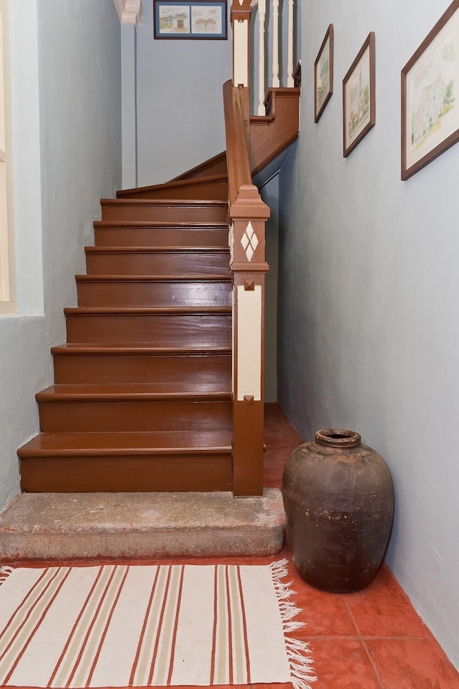 PalanquInn Heritage Suites