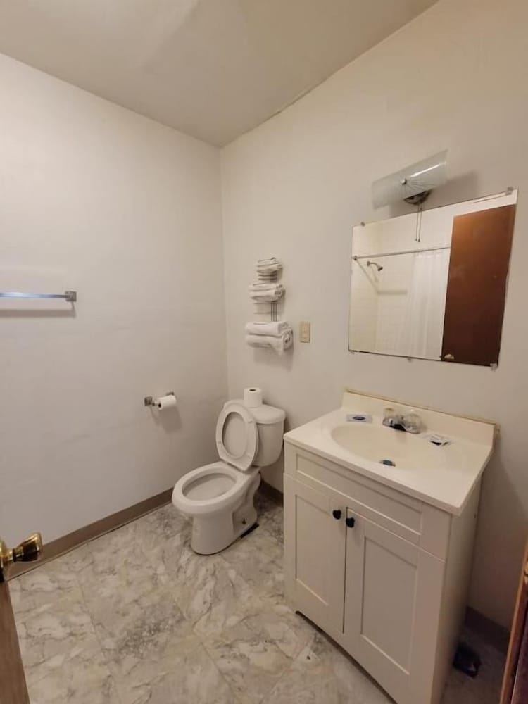 Daniel's Motel
