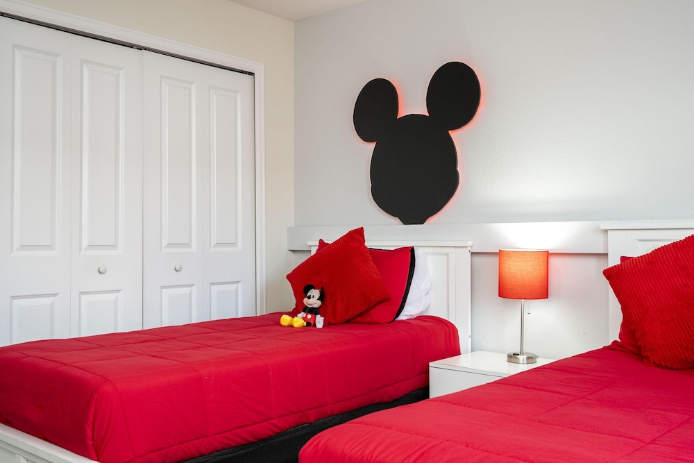 Magic Luxury Stunning 4BR Resort Home With Private Pool BBQ Minutes From Disney 4807ml, Photo 23