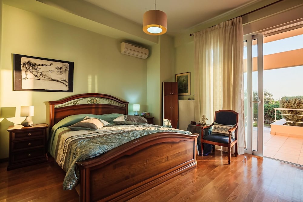 Verga Sunset Villa - Ilia Seascape Private Retreat view 5