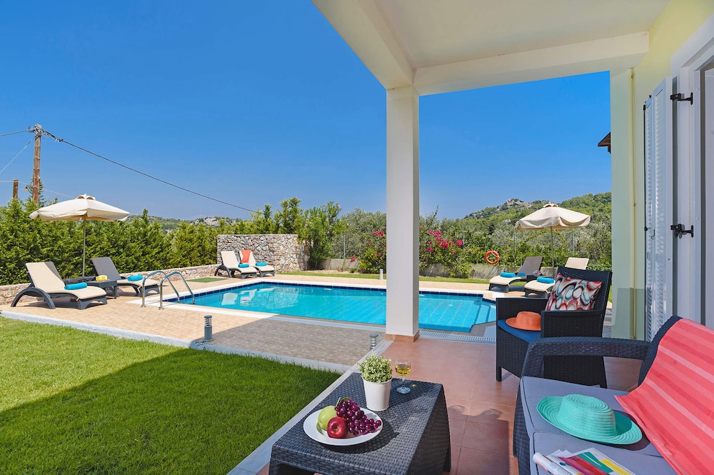 Seven Springs Villas