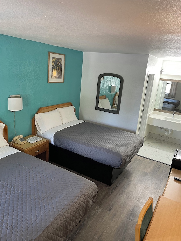 Executive Inn of Purcell view 5