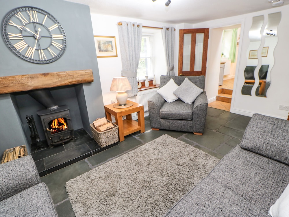 Pine Cottage