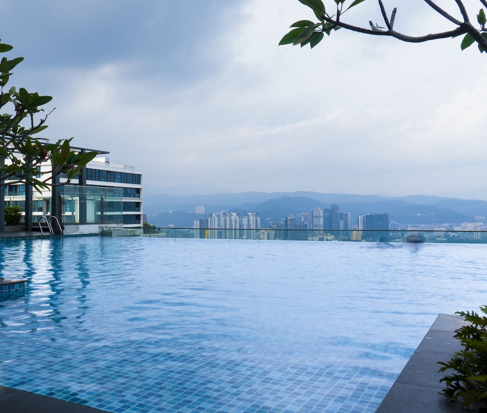 The Manor Suites KLCC by Moonway