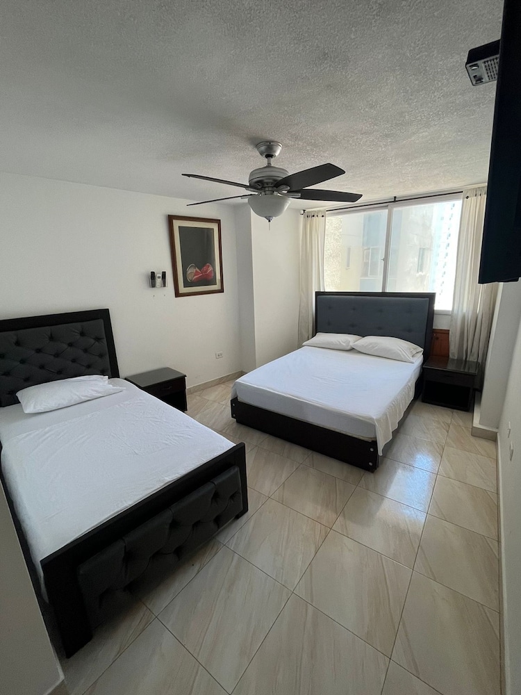 3TC6 APARTAMENTO DE 3 ALC FRENTE AL MAR