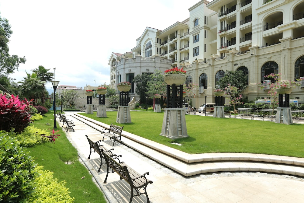Country Garden Phoenix Hotel Yunfu