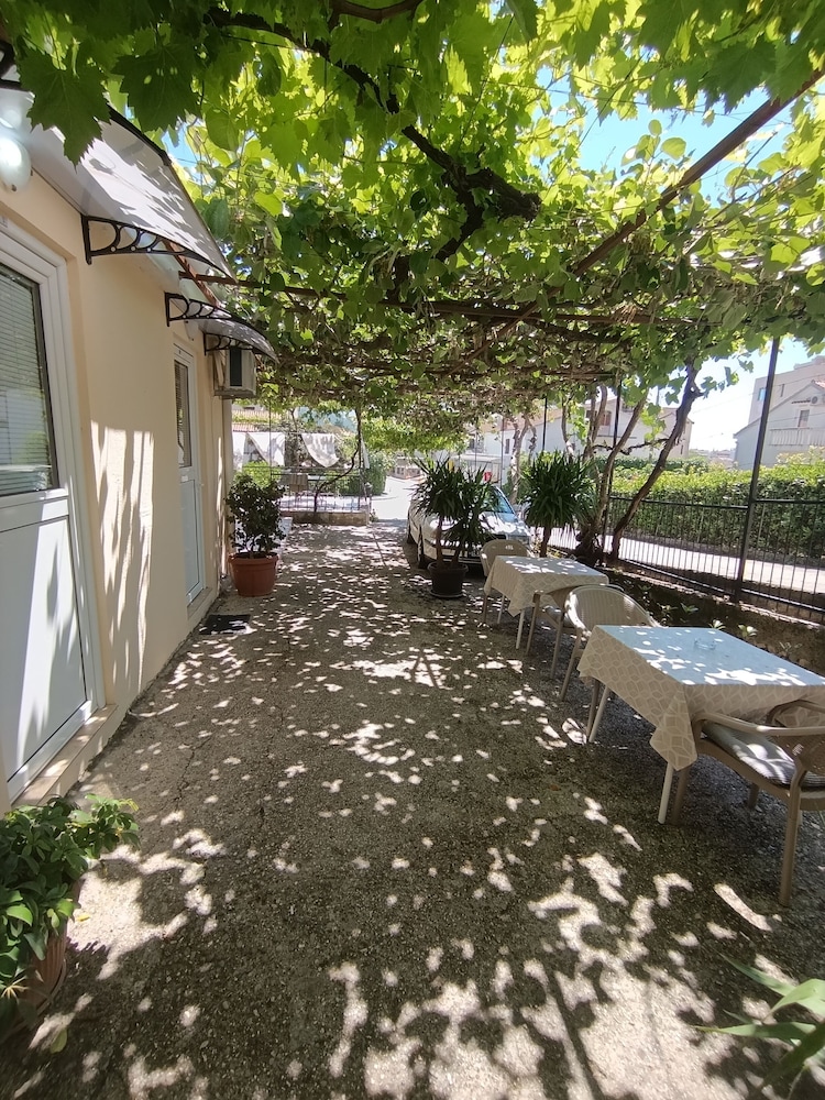 Guest house Rade Z