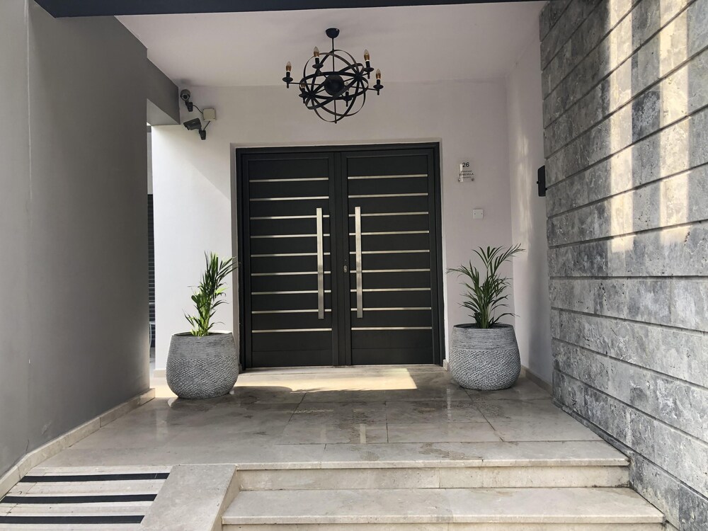 4 Bedroom Private Villa, Pool, Kyrenia Town