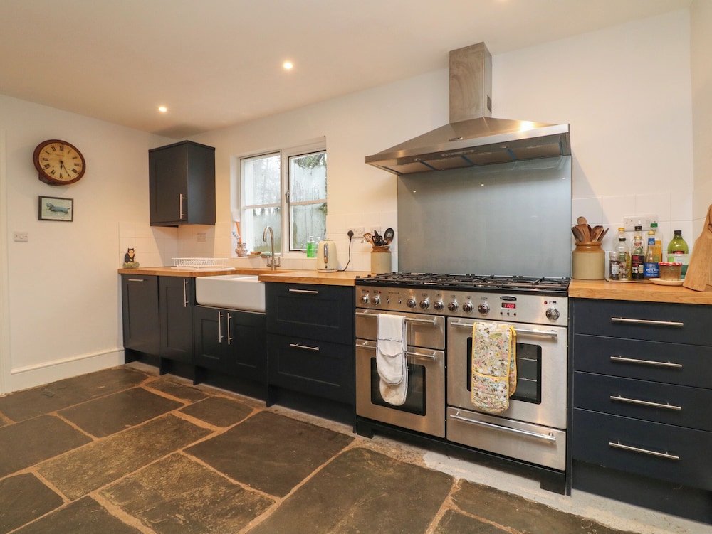 Laundry Cottage