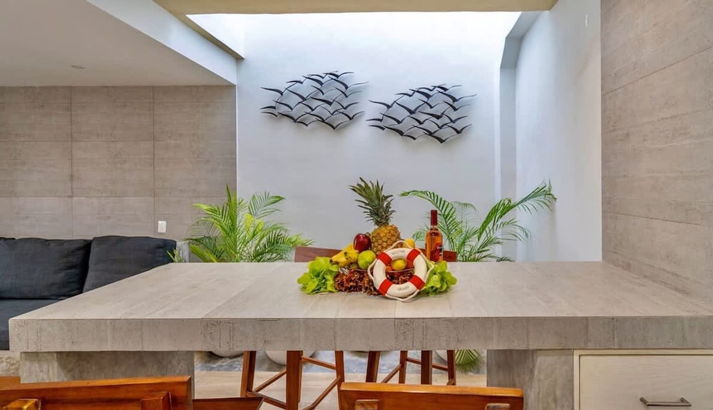 3Br Exclusive TH w Spacious Roof Private Pool