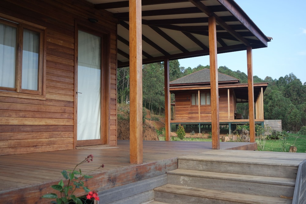 Arcadia Lodges Lake Bunyonyi