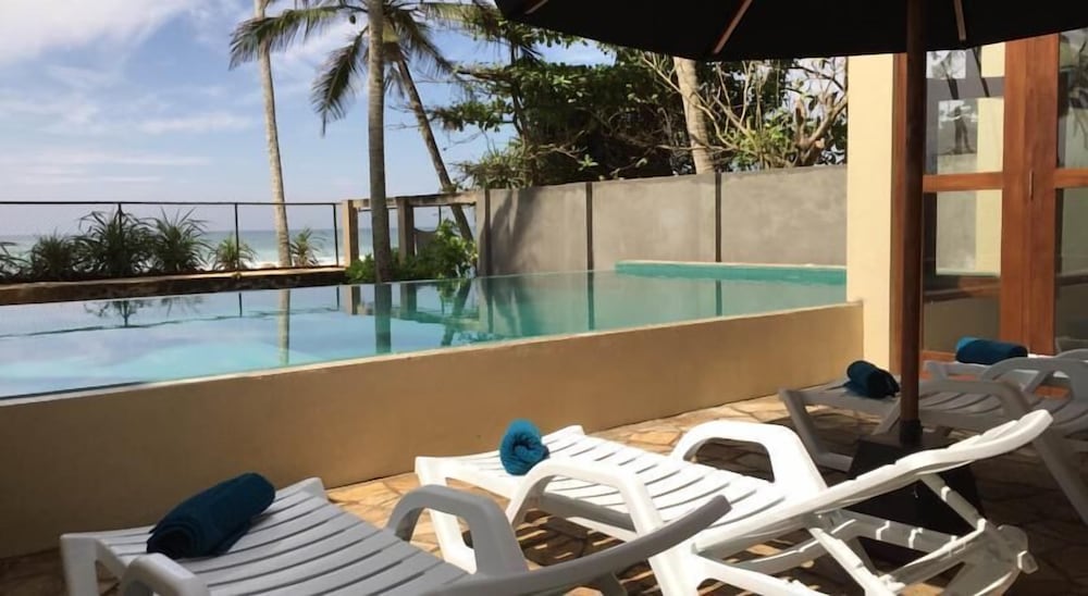 Chillax Villas