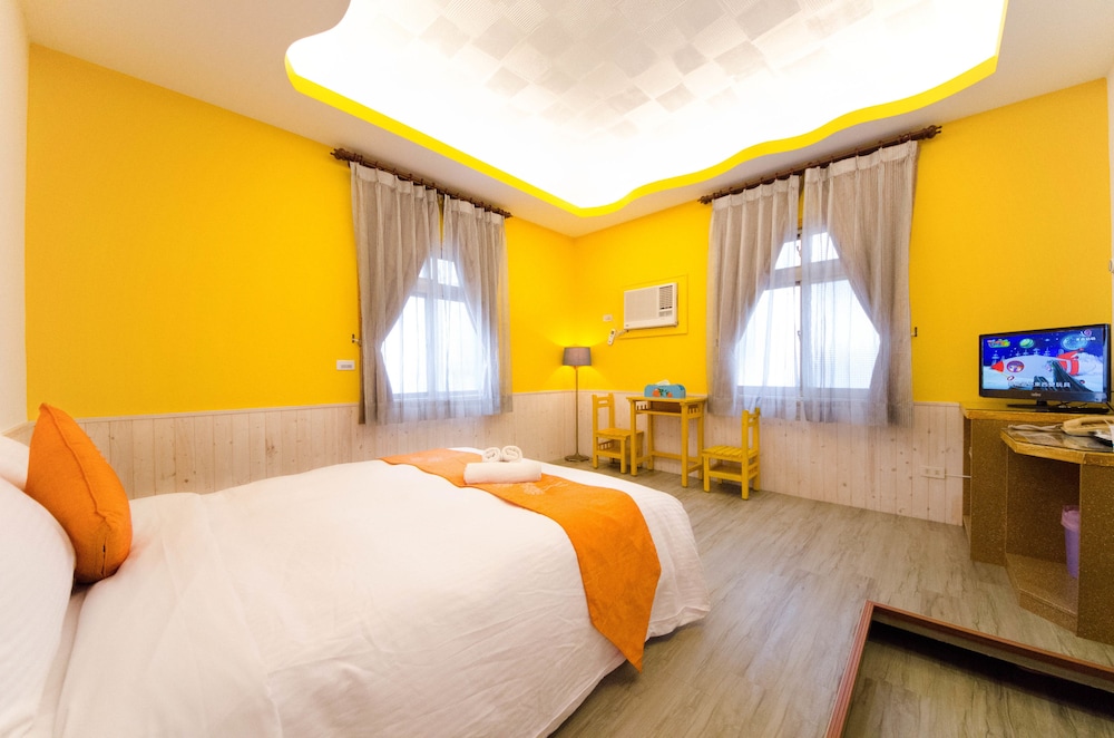 SouthernSea Hostel