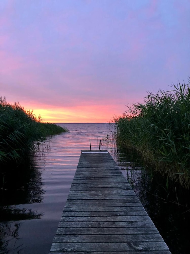 Serene Waterview Retreat 2 Bedrooms in Mönkebude, Germany