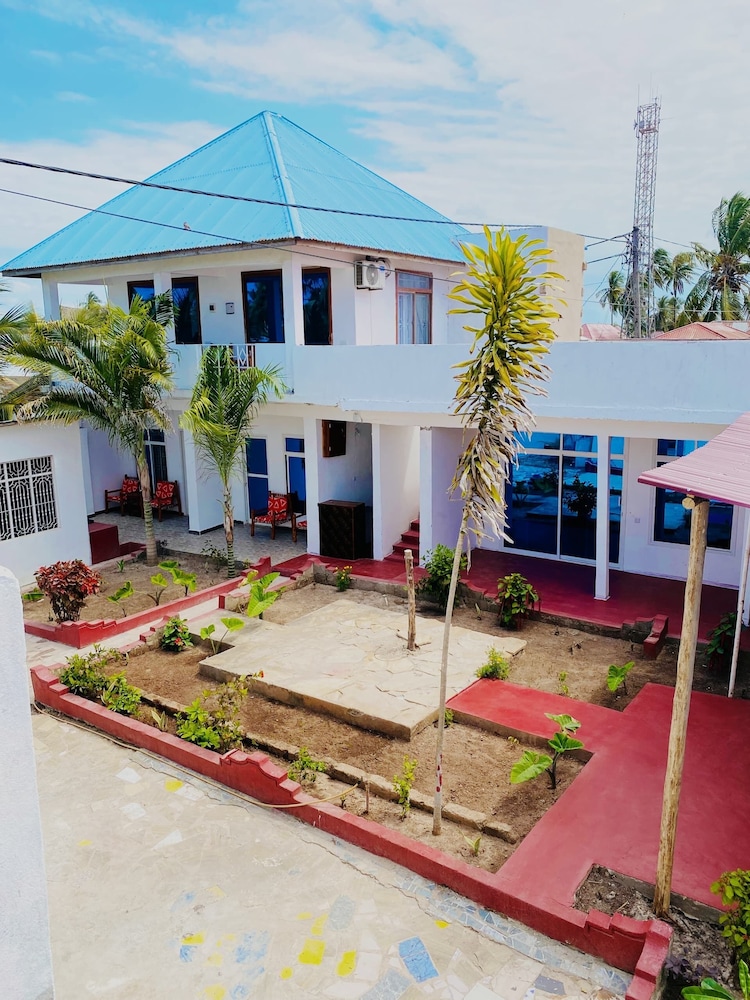 Karibu House Paje