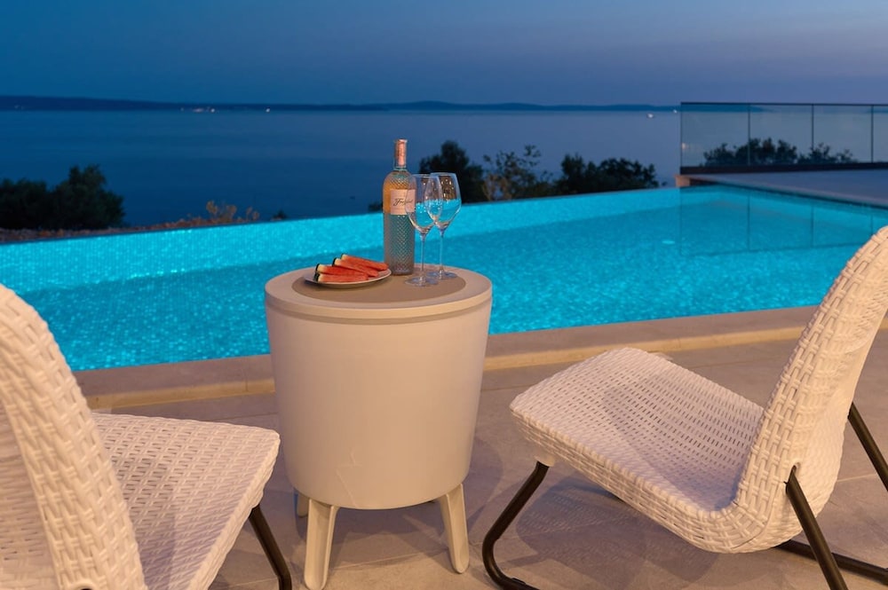 Villa Sunset - Luxury Adriatic Sea View Estate