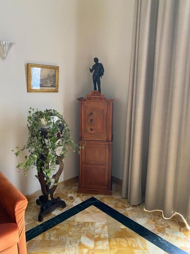 Dimora Donna Elena