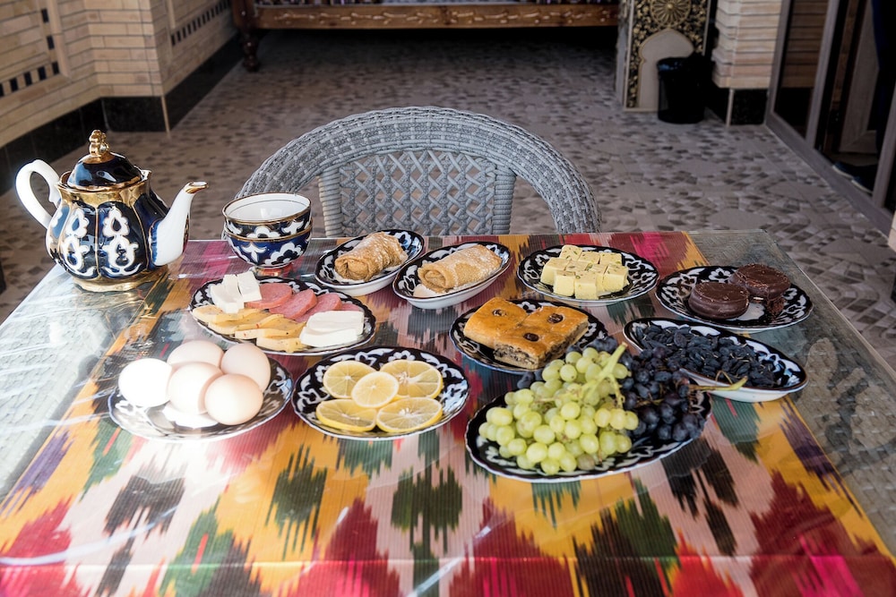 Durdona Guest House