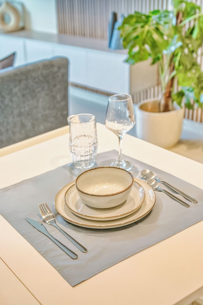 PVH - Charming 1BR - Burj Royale