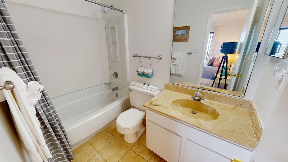 Lighthouse Point 2 by Tybee Vacation Rentals