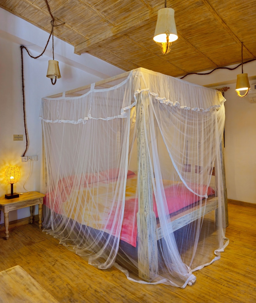 Deep Blue Sea Rental Villa