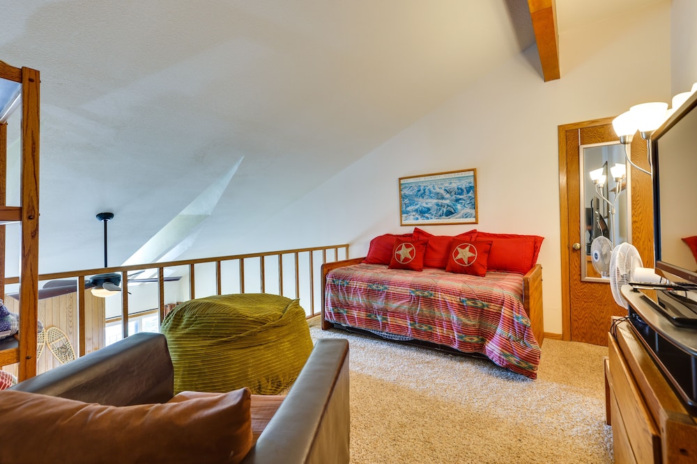Summit County Vacations - Cozy Silverthorne Condo w/ Balcony Mtn Views! - Property Image 24