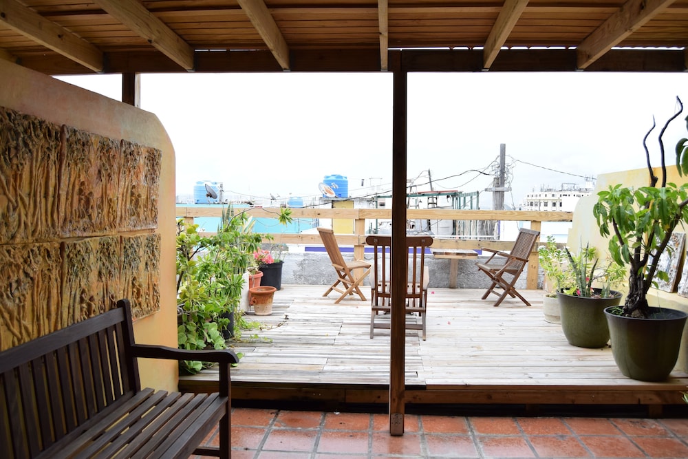 The Gallery Inn - Property Image 28