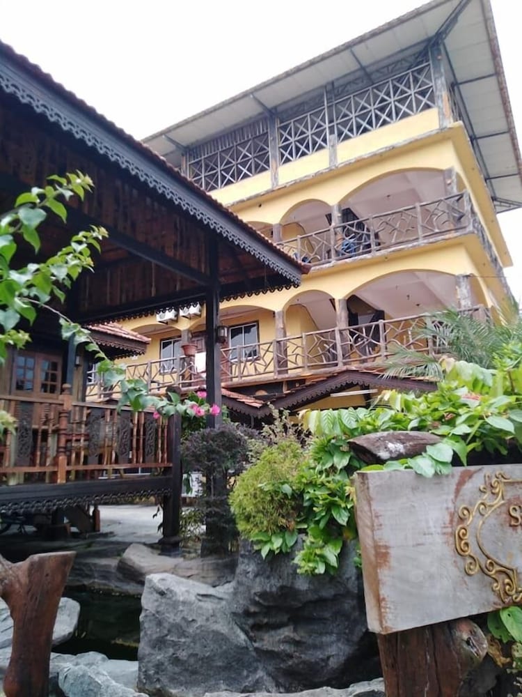 Kamila Teluk Senangin photo 1