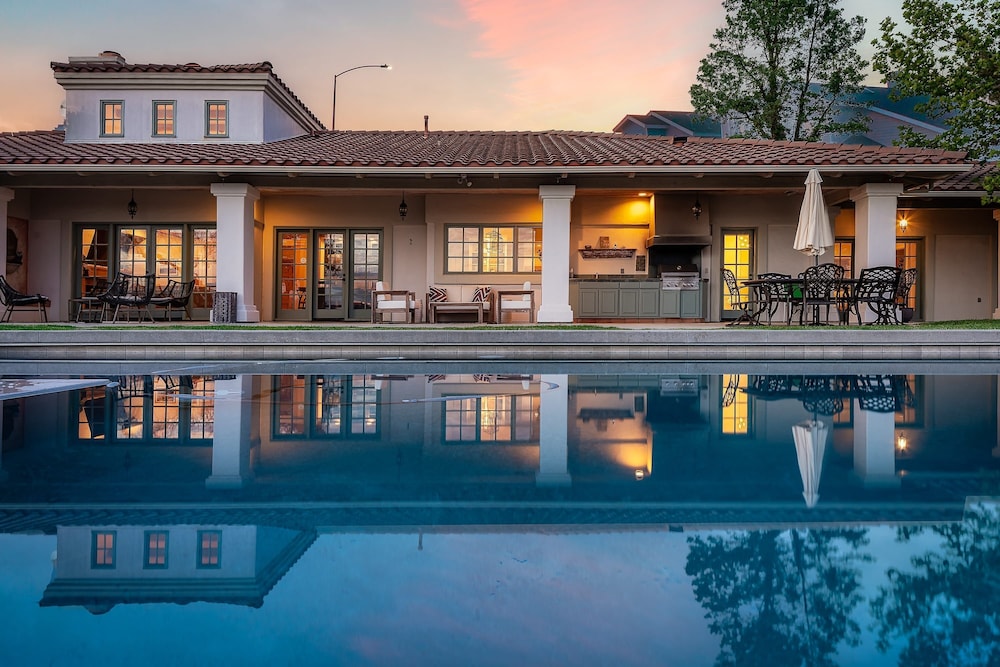 Wellsona Vineyard Retreat Pool Hot Tub Views Main Home Guest Home