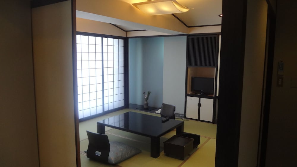 Hamanako Kanzanjionsen Hotel Kikusuitei