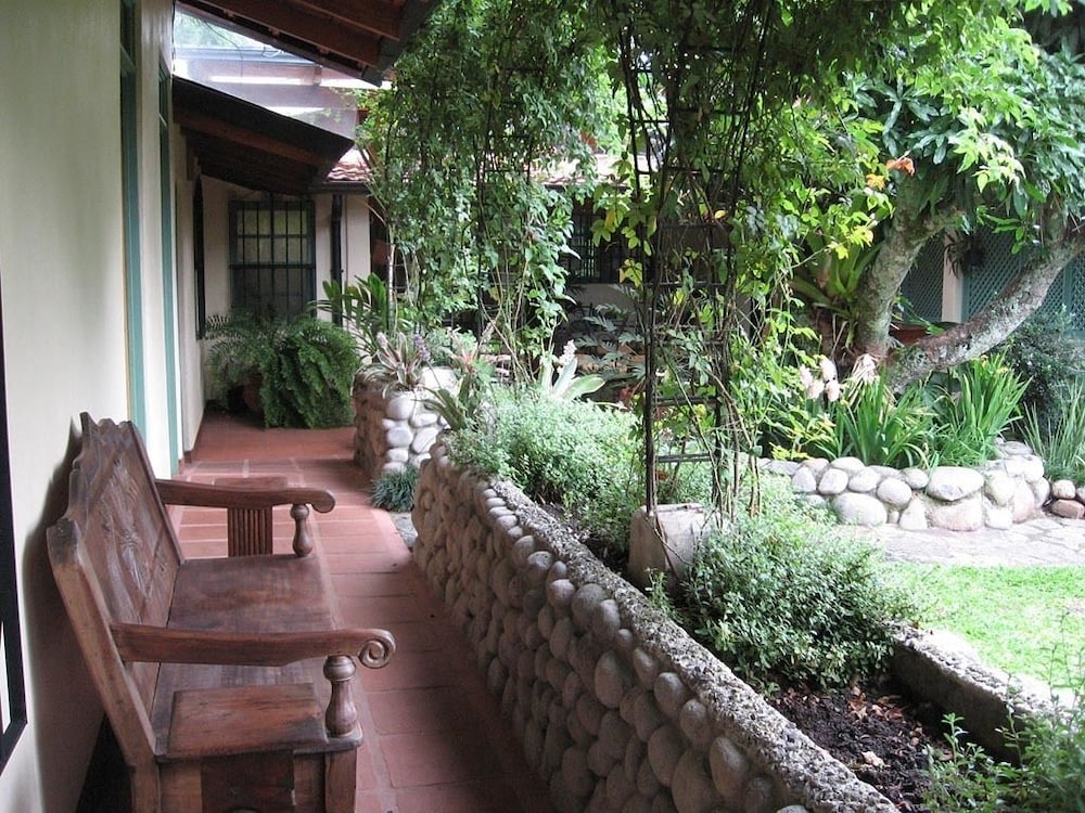 Tierra Magica BB and Art Studio - Property Image 10