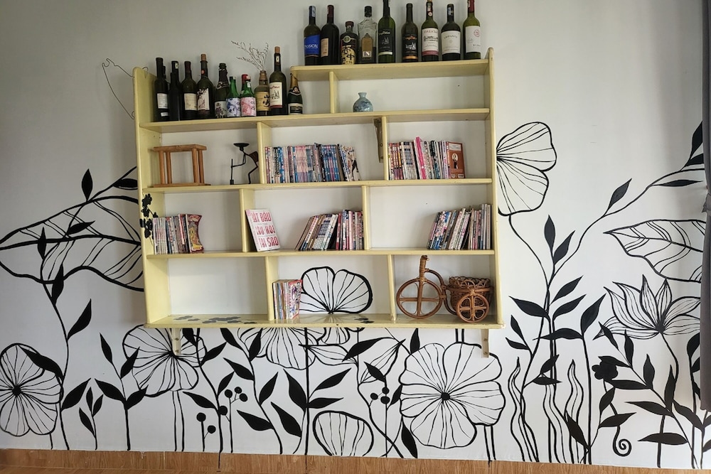 Books Home Dalat