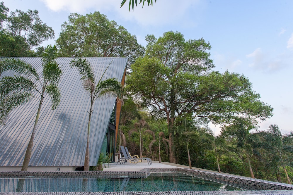 Bamboo Garden House