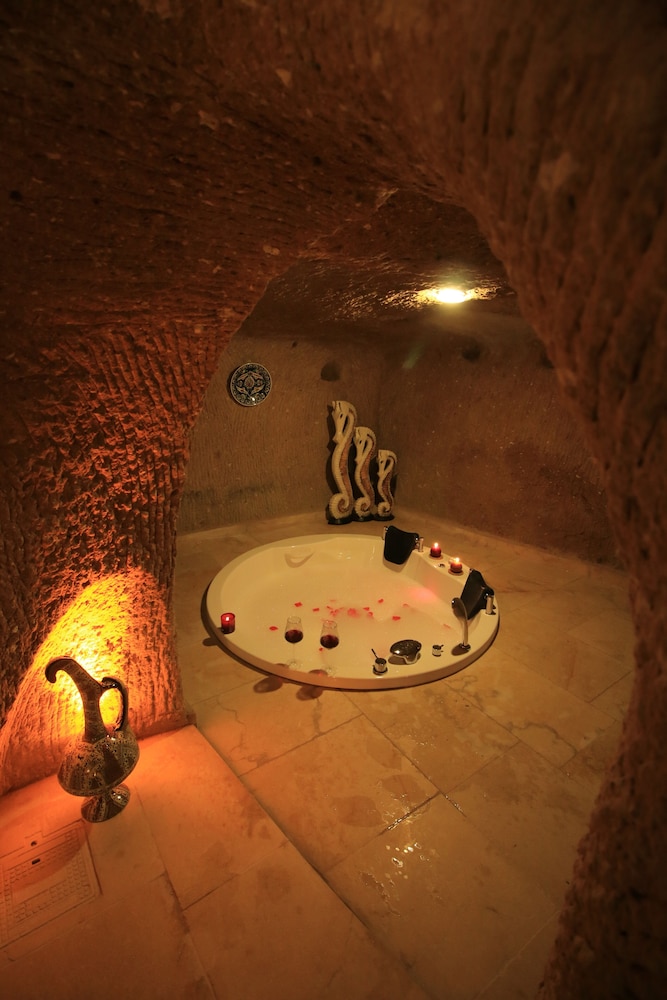 Georgios Cave Cappadocia