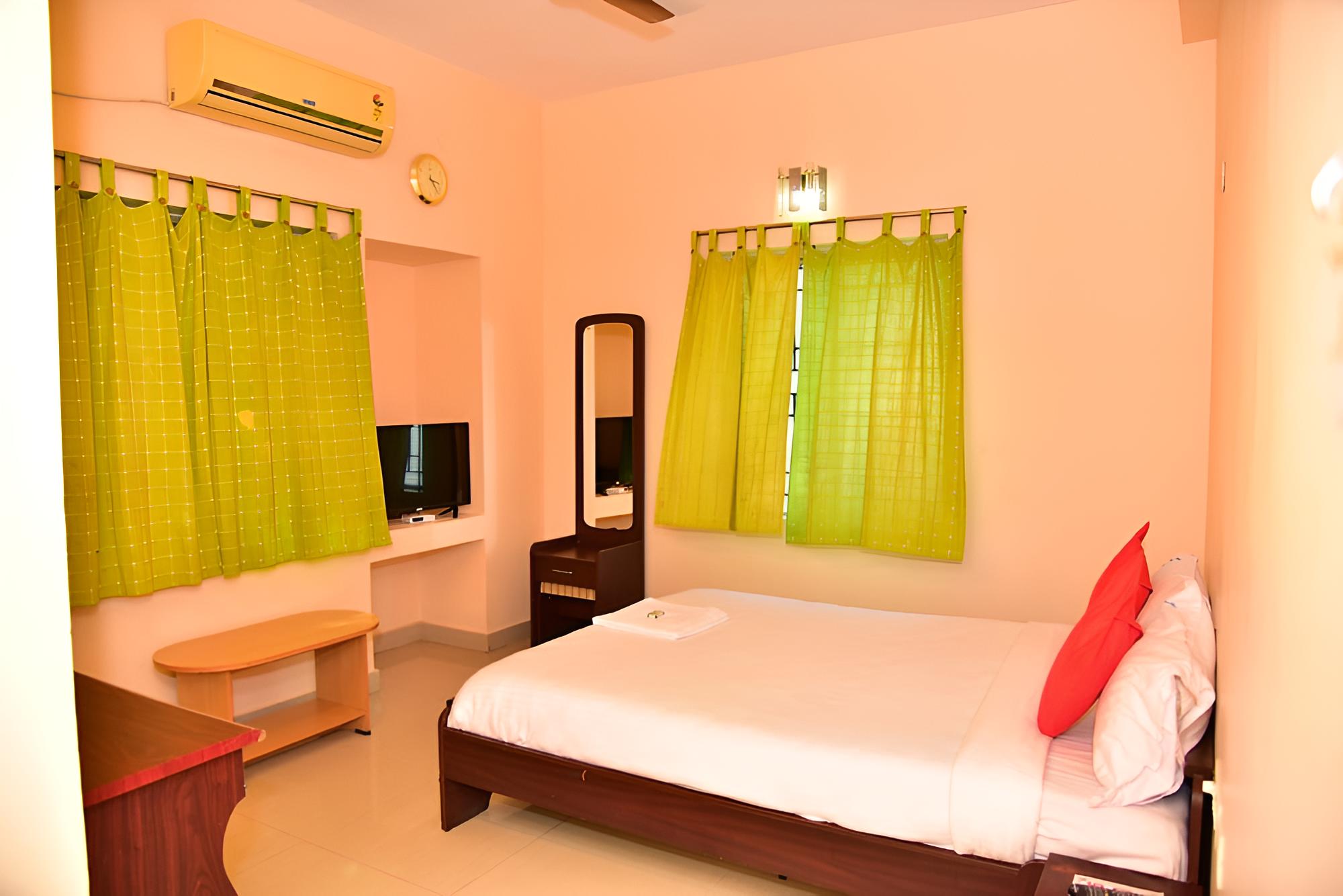 Hotel Theertha Park view 5