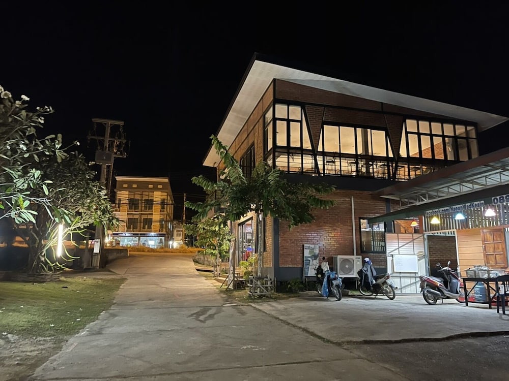 Hueanwaddkhian Resort