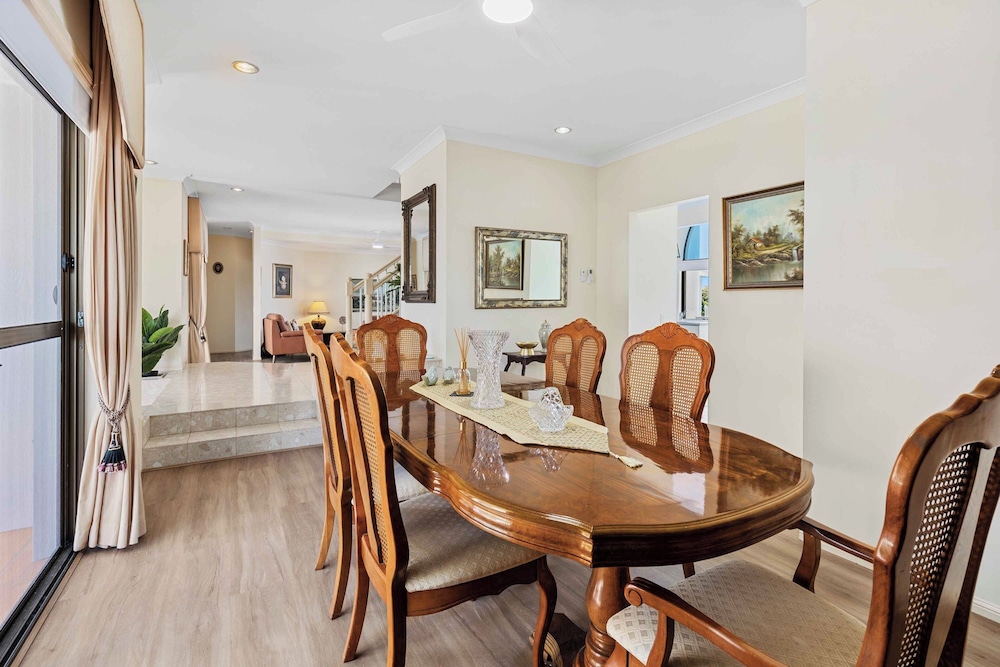 Villa Maria 4BRM Home