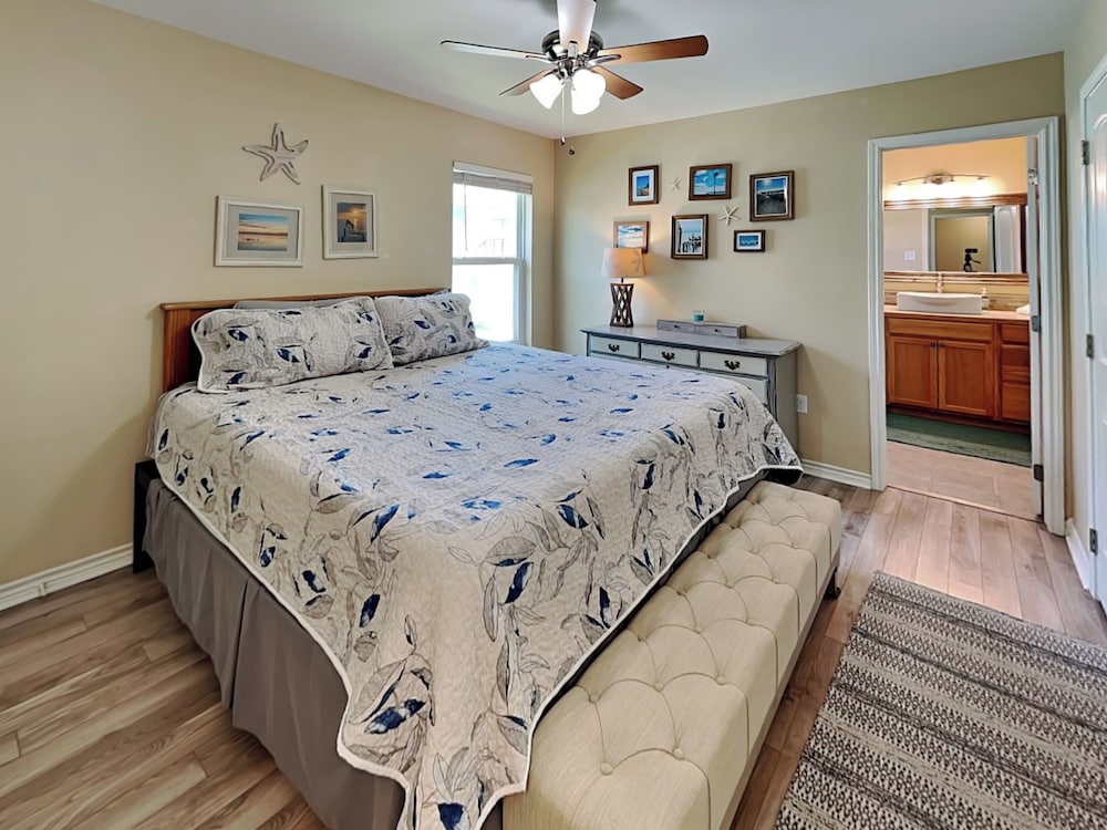 Gulf Coast Getaway by Miss Kitty’s