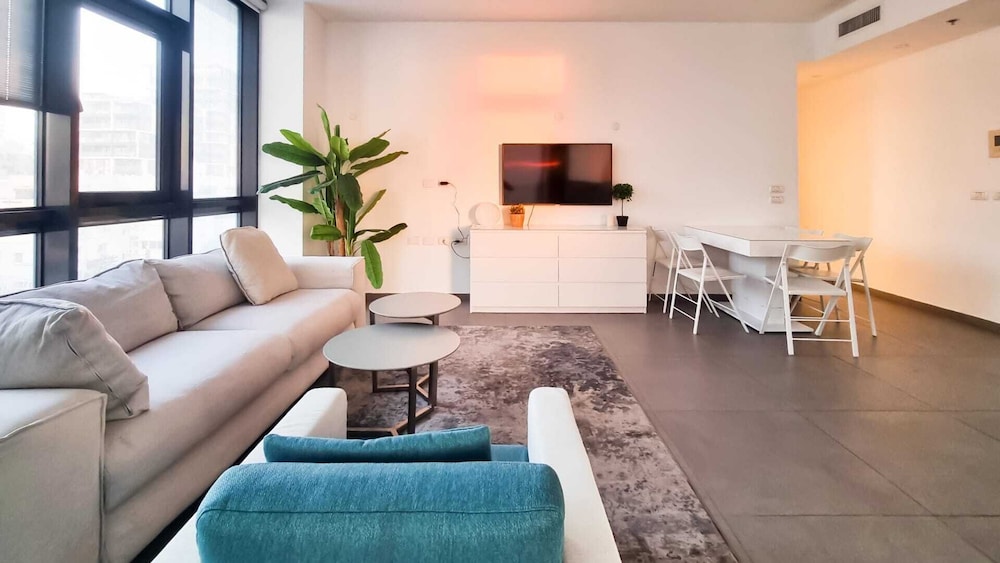 Hayarkon Royal in Tel Aviv-yafo