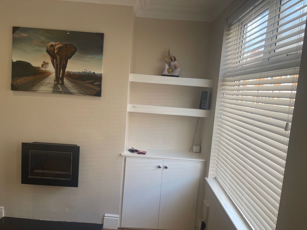 Leicester Retreat - Charming 2 Bedroom House
