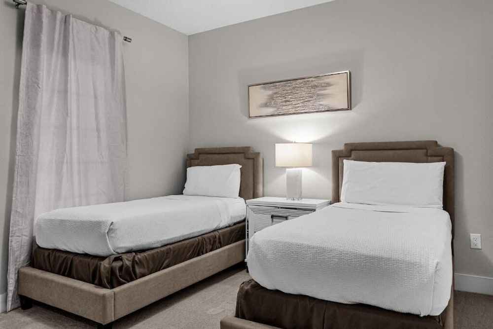 WorldQuest Resort
